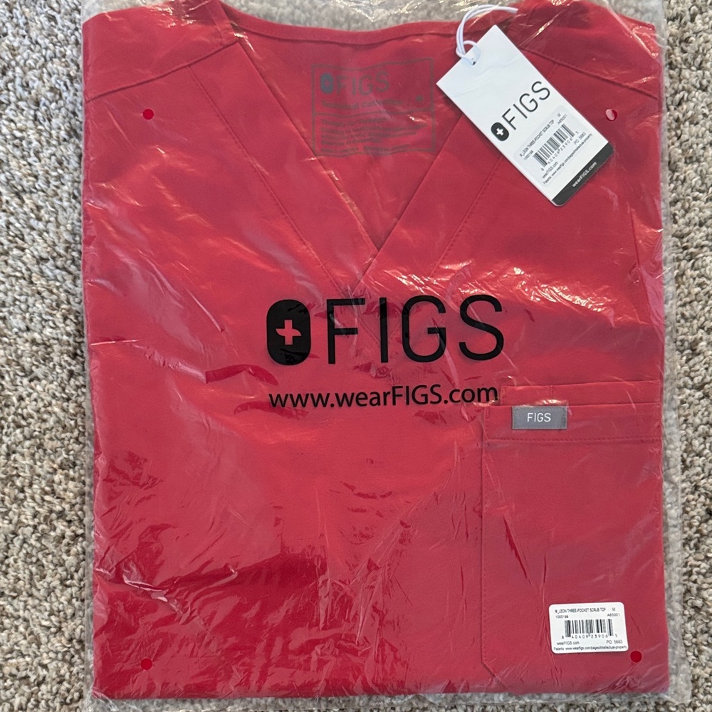Figs Brand New Men's Red Scrub Set jogger pant and Leon top size M